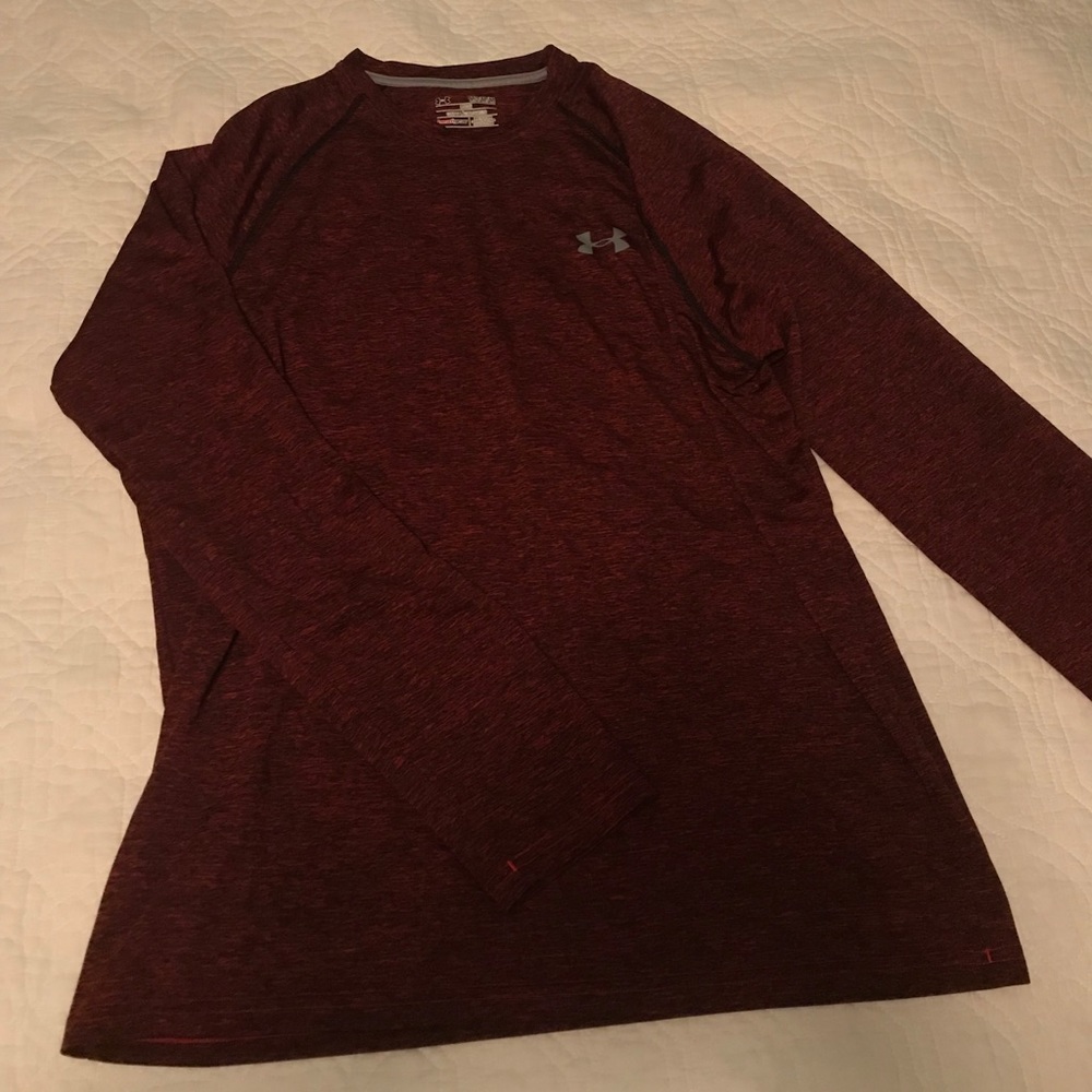 Red under armor long sleeve top
